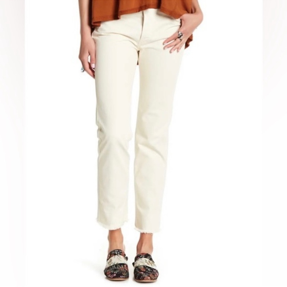 WE THE FREE Cream Boyfriend Jeans Button Fly Raw Hem Size 29 -- SUMMER STAPLE!!! - Picture 7 of 11
